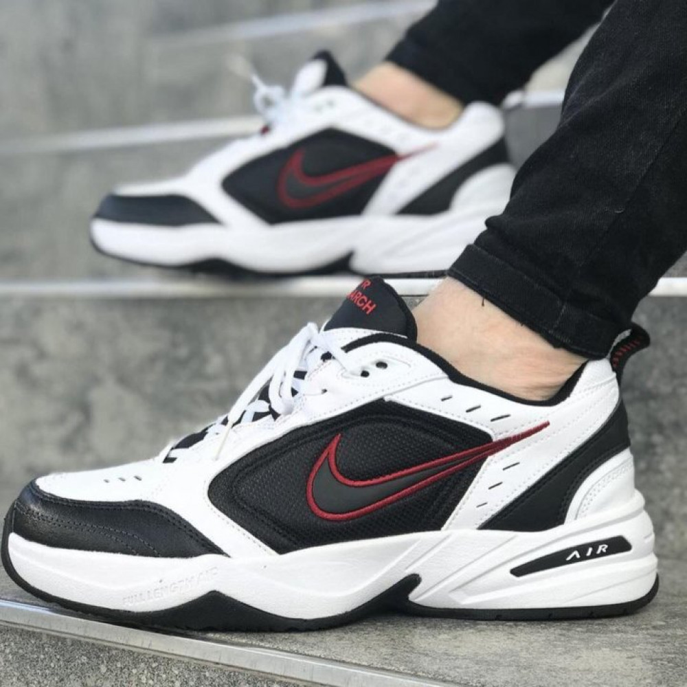 Nike air 2025 monarch black white